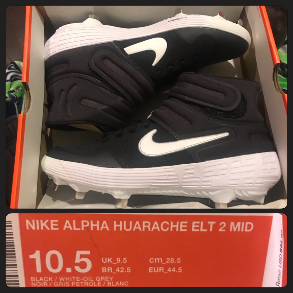 Nike Alpha Haurache Elt 2 mid cleats